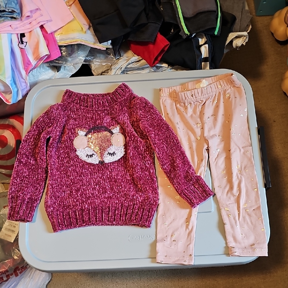 TWEEN FOX  SWEATER WITH PINK HEART LEGGING SET BABY GIRL SIZE 24M EUC